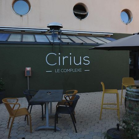 מונרו-לה-בה Hotel Restaurant Cirius מראה חיצוני תמונה